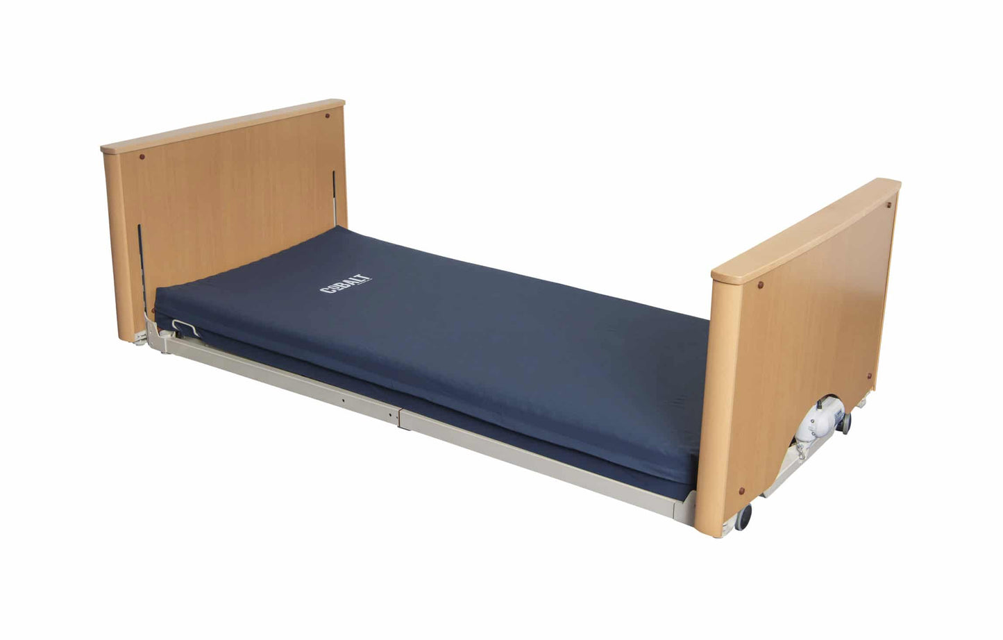 Floorline 7.5 Bed